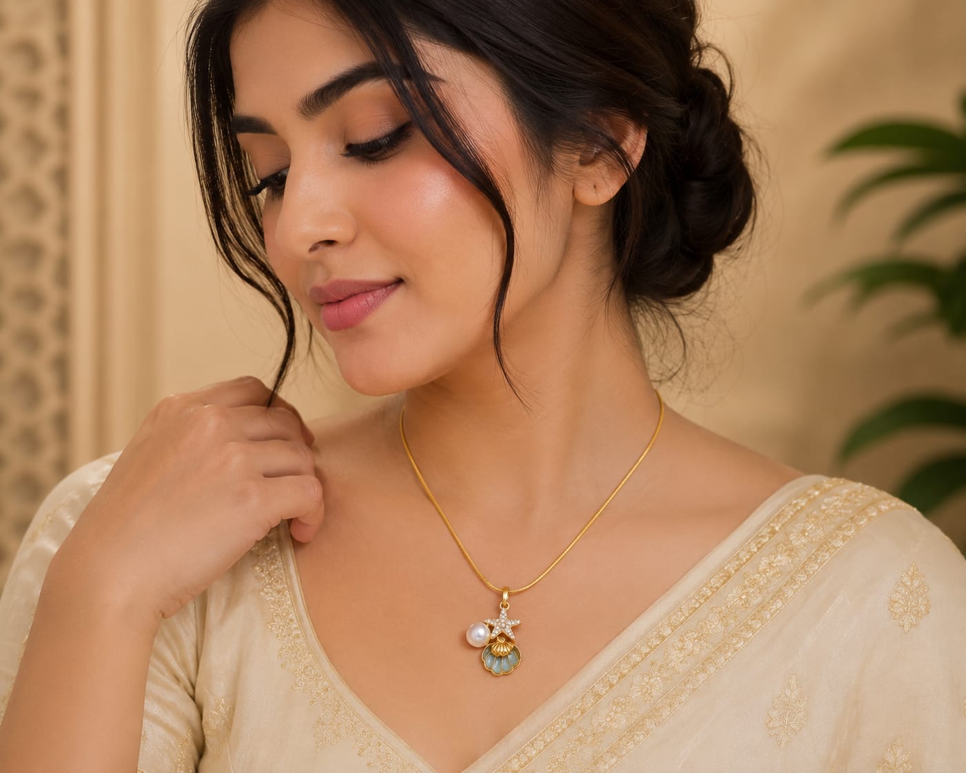 Ocean Pearl Shell Pendant Necklace for Women
